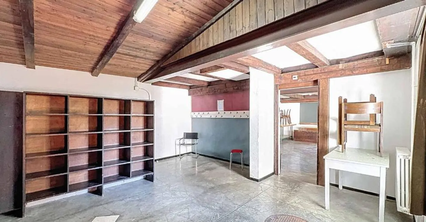 Maison spacieuse avec potentiel de colonie - Photo 10 sur 13
