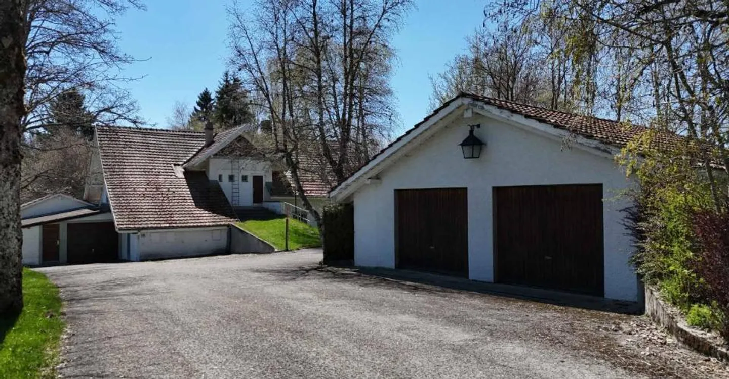 Maison spacieuse avec potentiel de colonie - Photo 12 sur 13