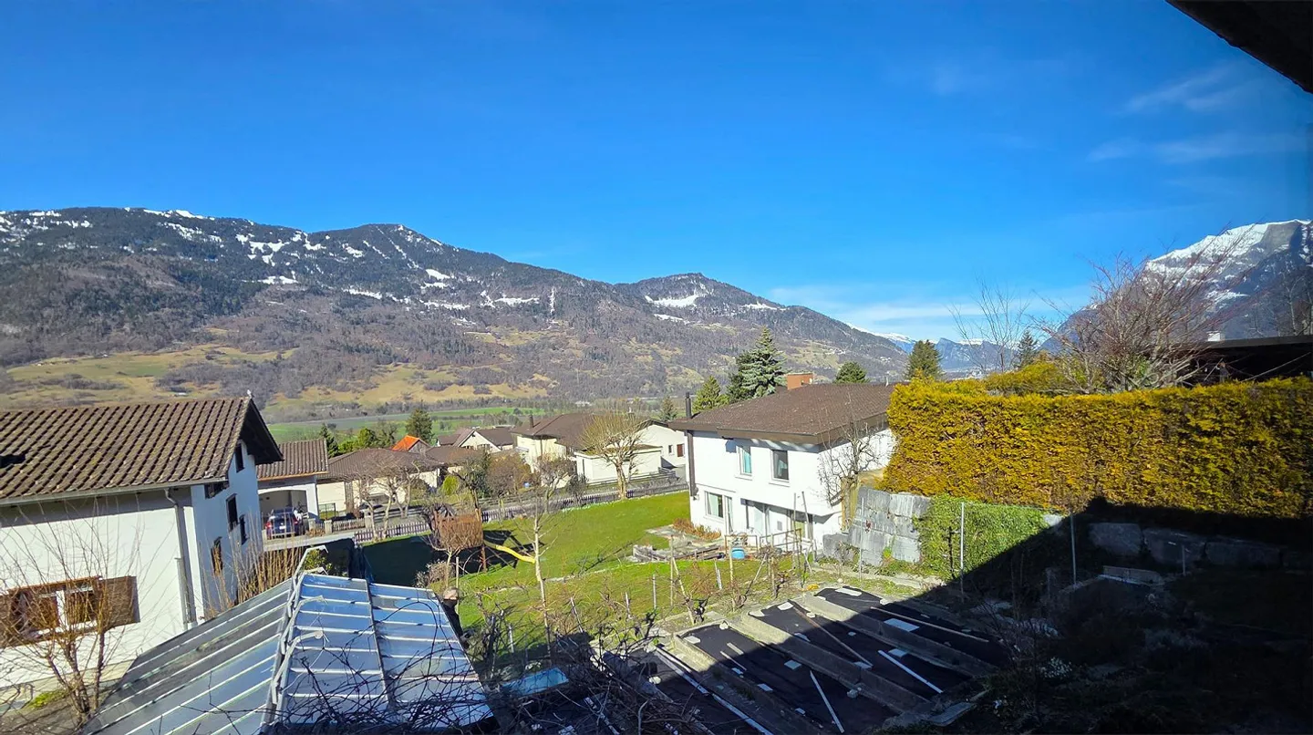 Freistehendes 6½-Zimmer-Einfamilienhaus an Aussichtslage in 30-er Zone - Photo 9 of 19