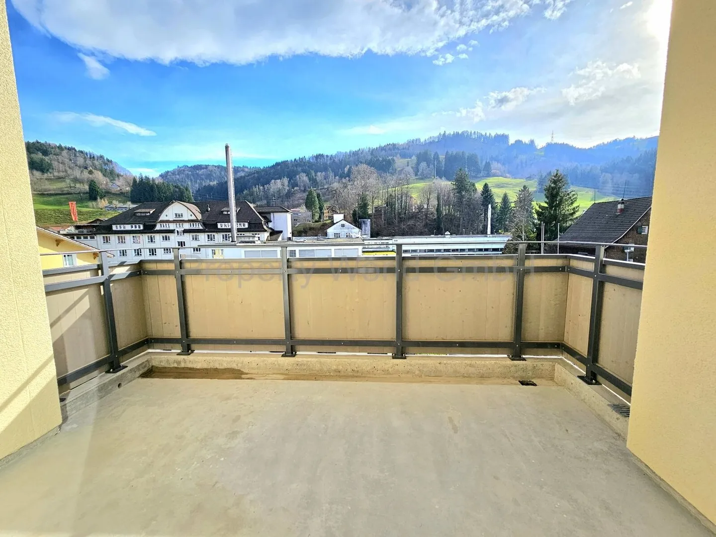 Appartements neufs de 3,5 pièces ensoleillés et exclusifs à Bühler AR à la recherche de nouveaux propriétaires - Photo 3 sur 12