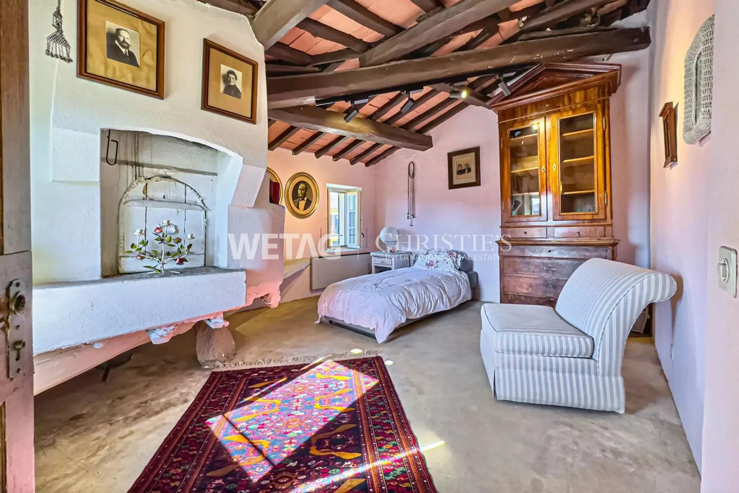 Historische Villa in Comano - Foto 8 von 13