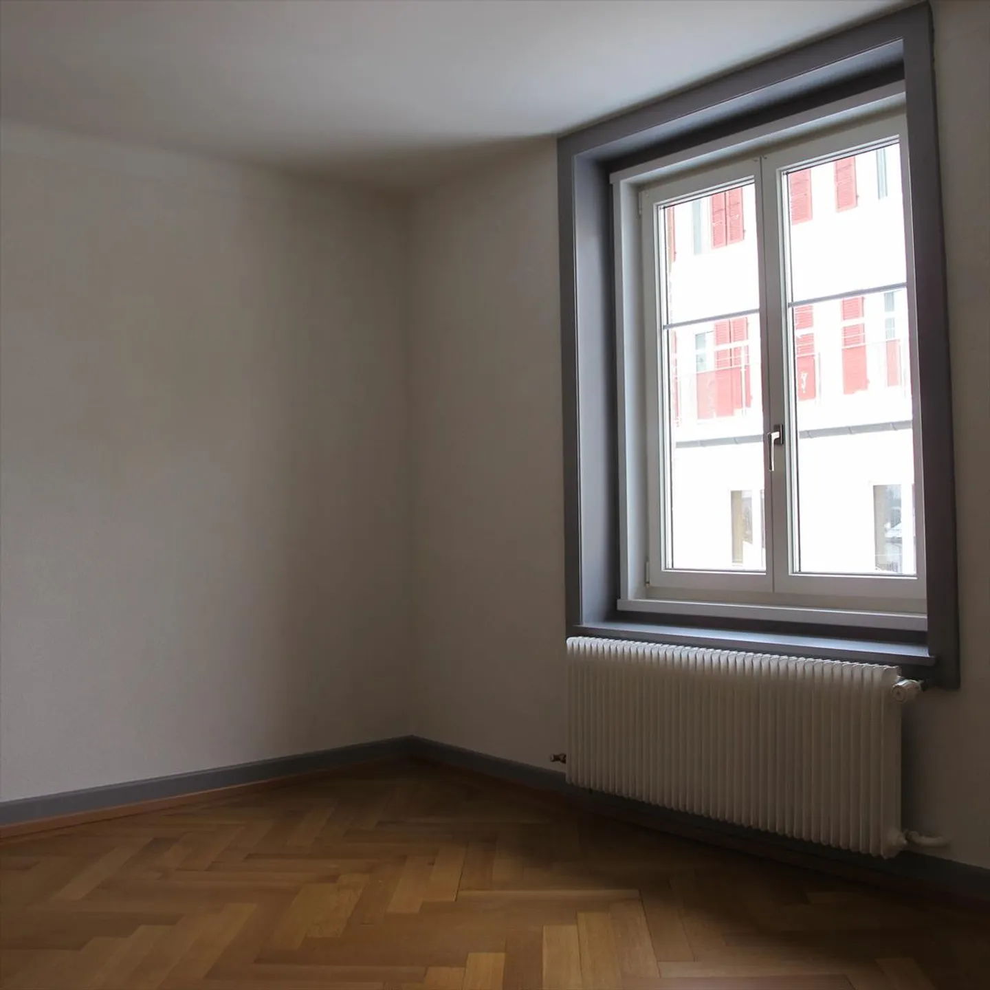Appartamento 5.5 stanze - Foto 2 di 4