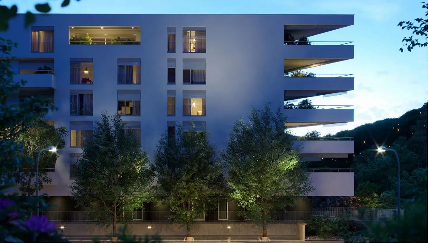 Spacious, bright and on the top floor with panoramic views - Photo 12 of 12