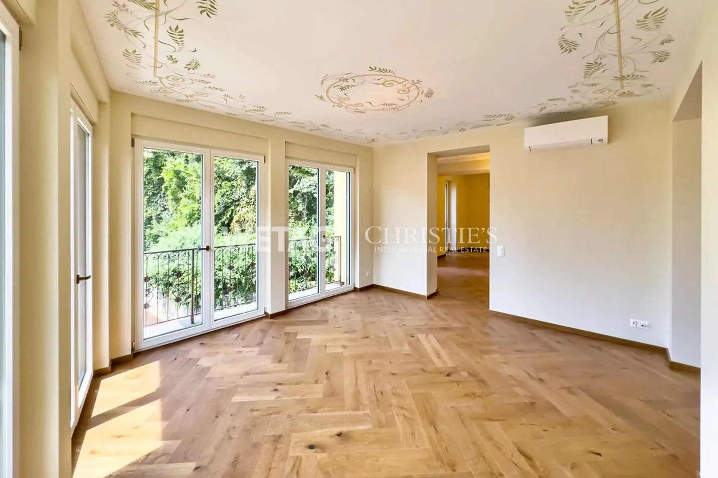 Elegante Renovierte Villa in Lugano - Foto 5 von 10