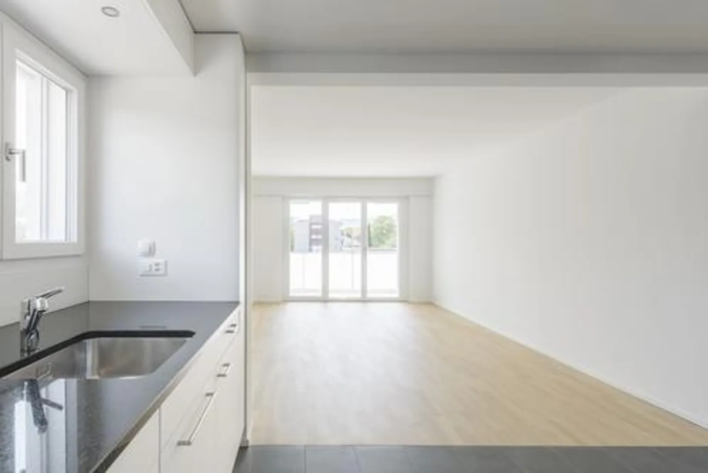 Topmoderne grosszügige Dachwohnungen in Aesch - Foto 3 von 7