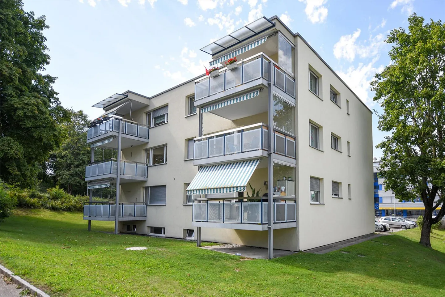 Your retreat in Schönbühl - Photo 2 of 11