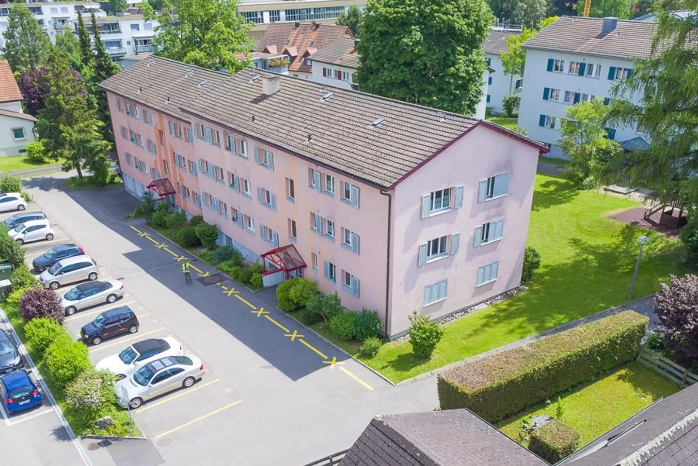 Appartement central de 4,5 pièces près de la gare - Photo 1 sur 8