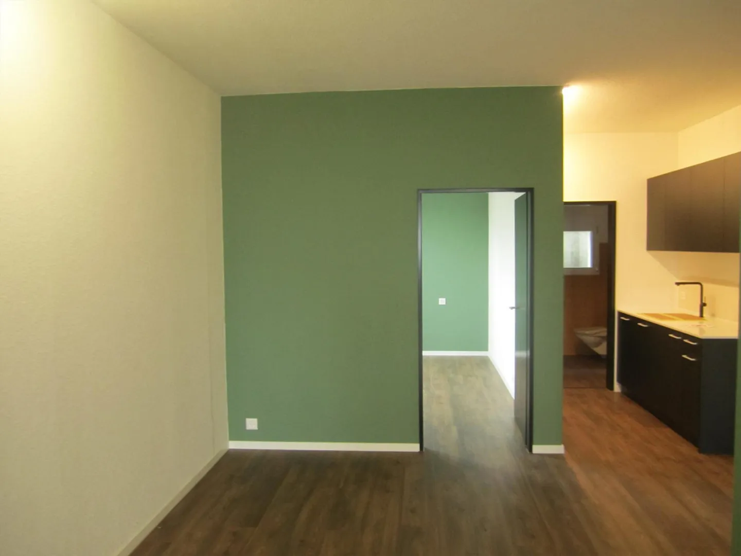 Practice Rooms in the Center of Schwyz - Photo 4 of 7