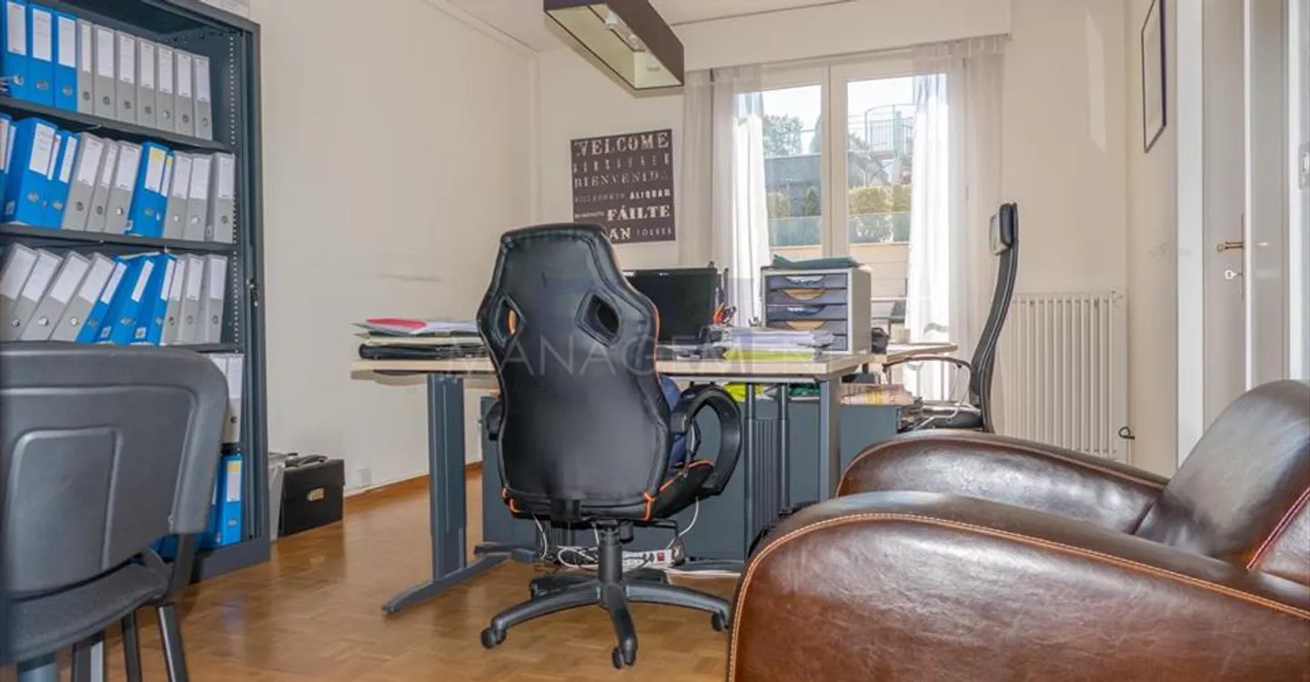 Spazio ufficio in affitto - Foto 8 di 10