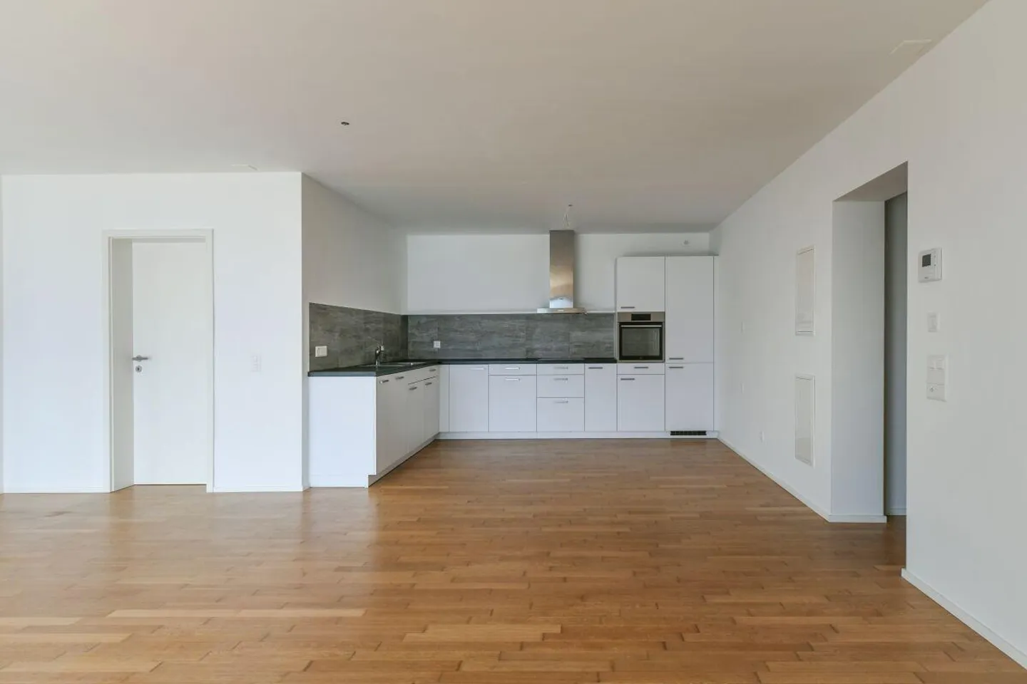 Appartamento 3,5 locali con vista lago - Foto 5 di 13