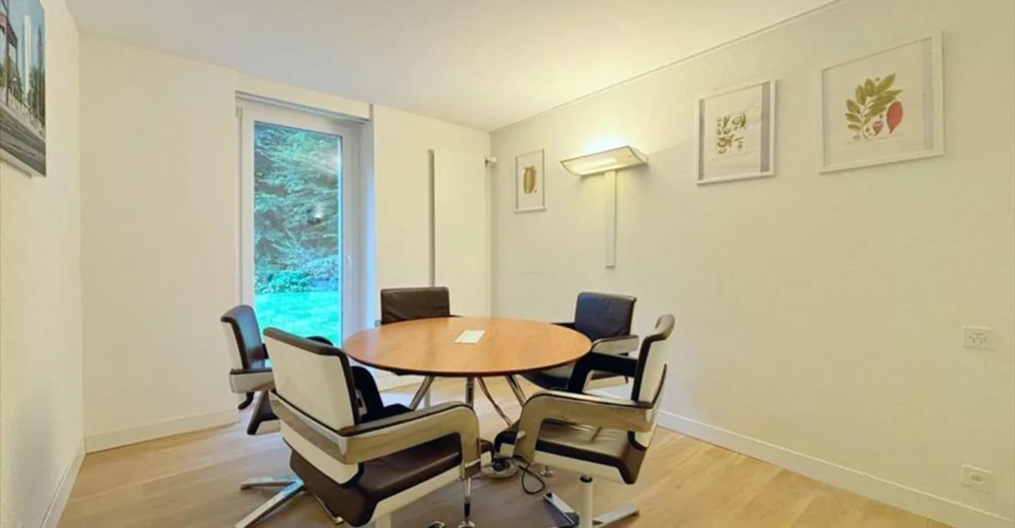 Bureau à louer - Photo 2 sur 9