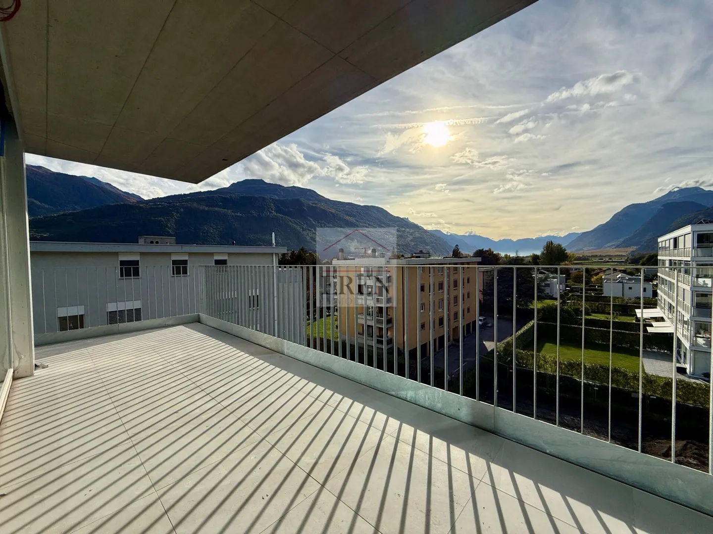 Appartamento attico straordinario 4,5 nuovo con vista panoramica e terrazza sud-ovest di 55 m2 - Foto 11 di 22
