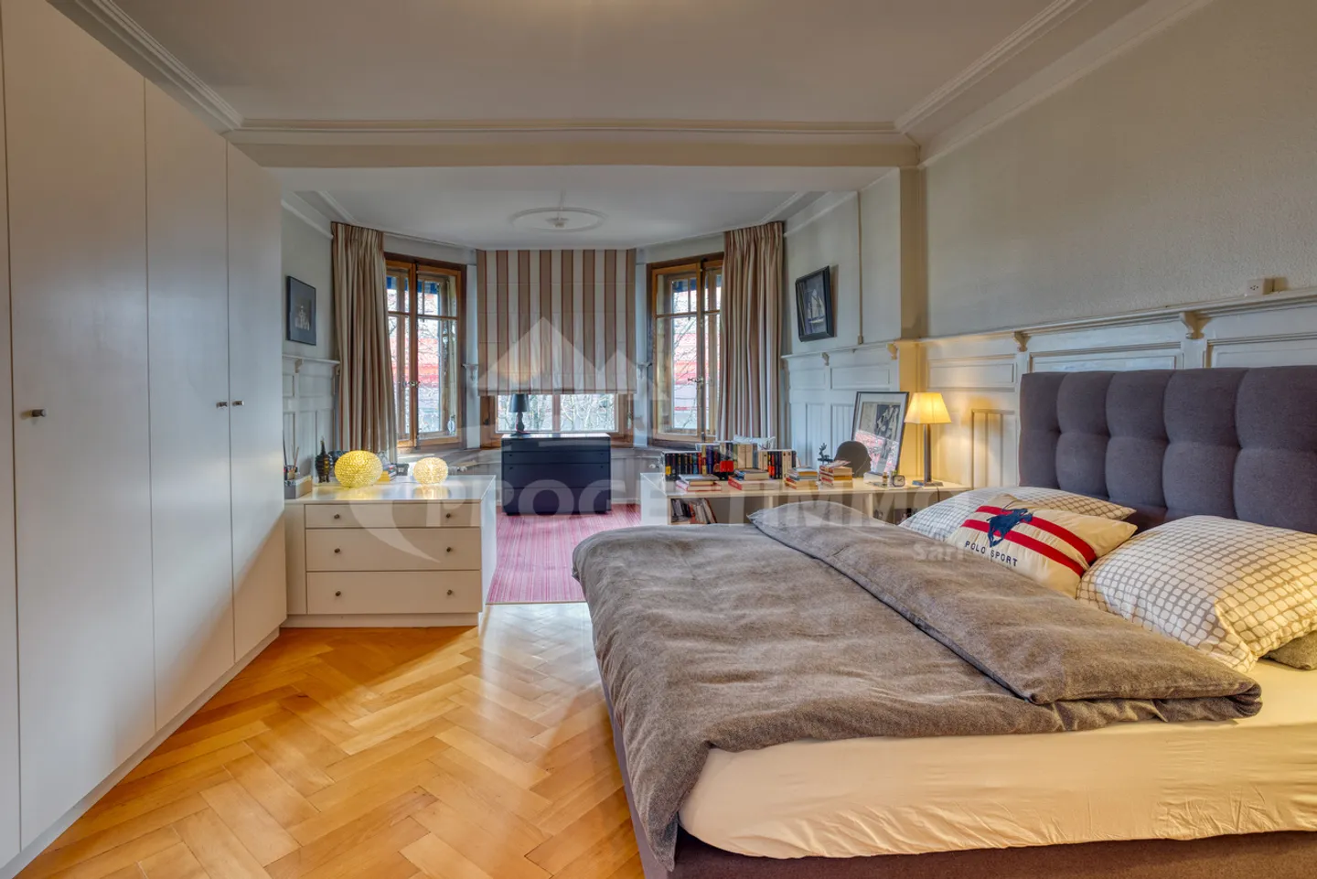 DEMEURE DE PRESTIGE                  - Photo 6 of 8