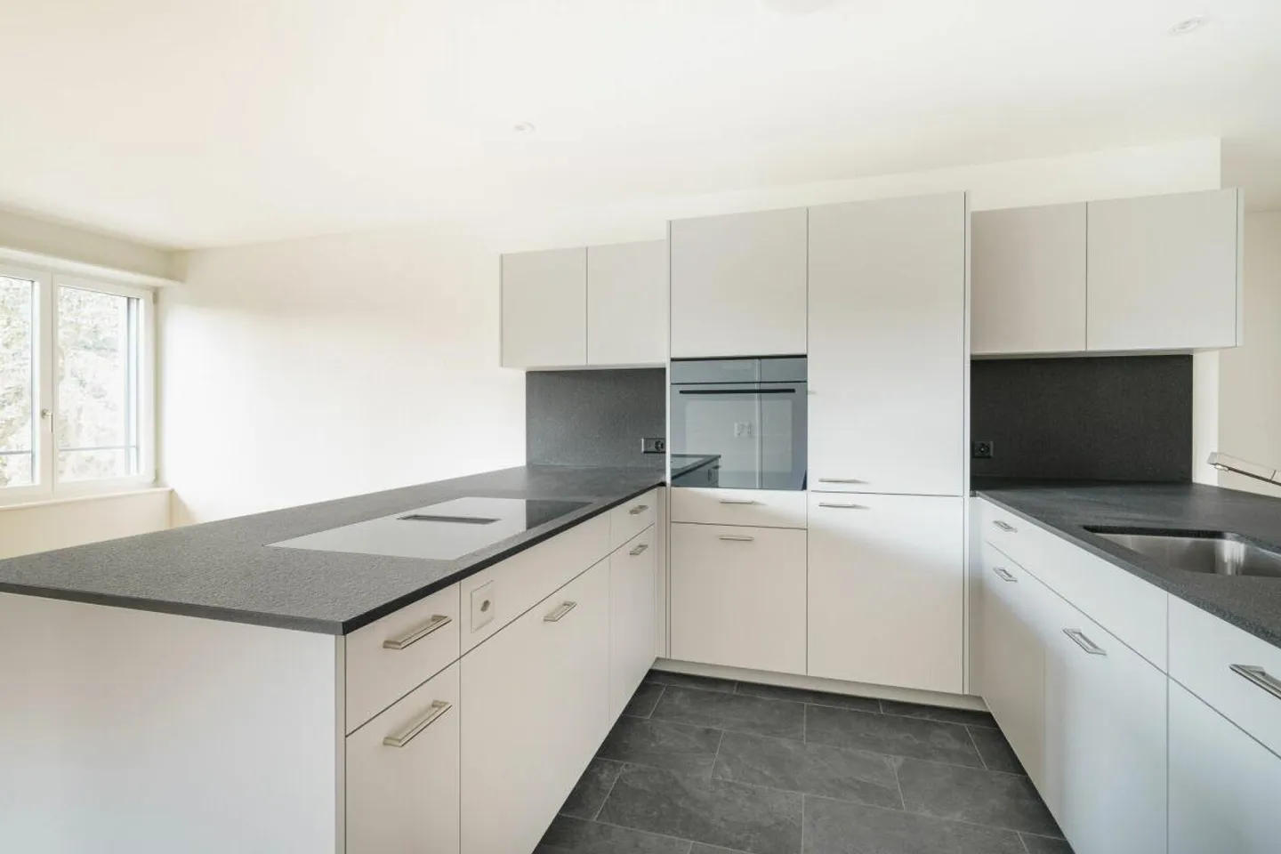 Grosszügige 3.5-Zimmer-Wohnung - Foto 3 von 8