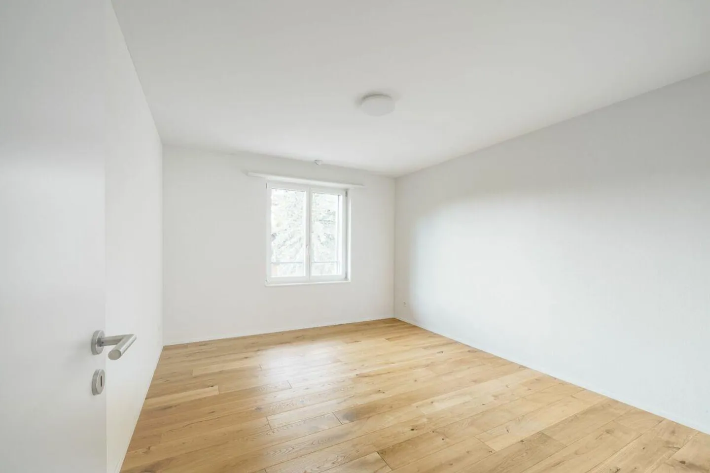 Grosszügige 3.5-Zimmer-Wohnung - Foto 6 von 8