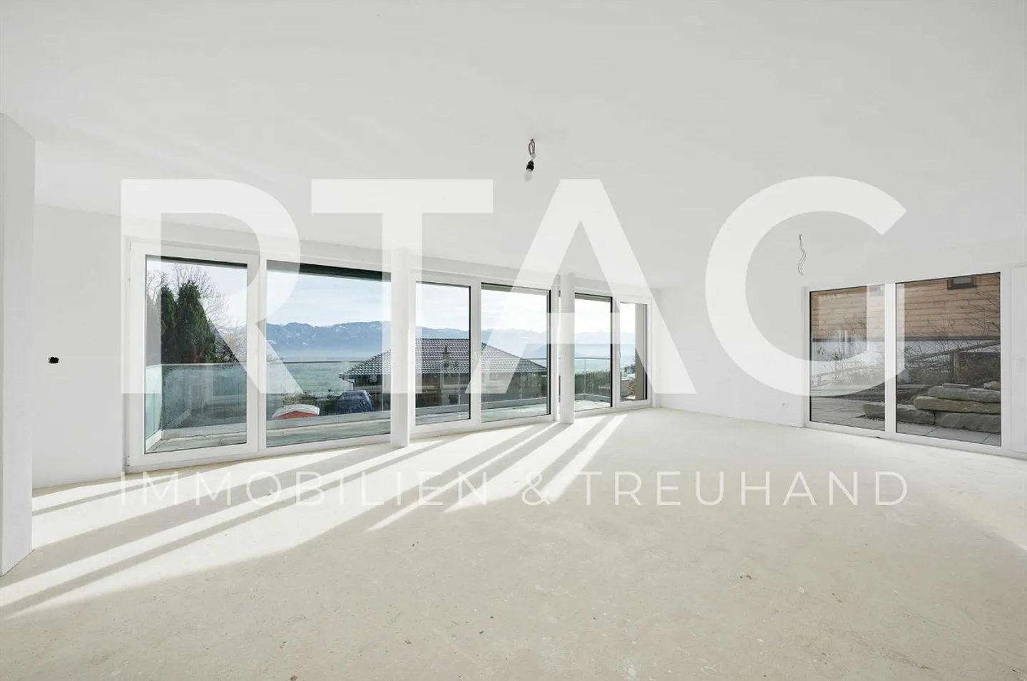 Appartamento 4.5 stanze - Foto 1 di 10