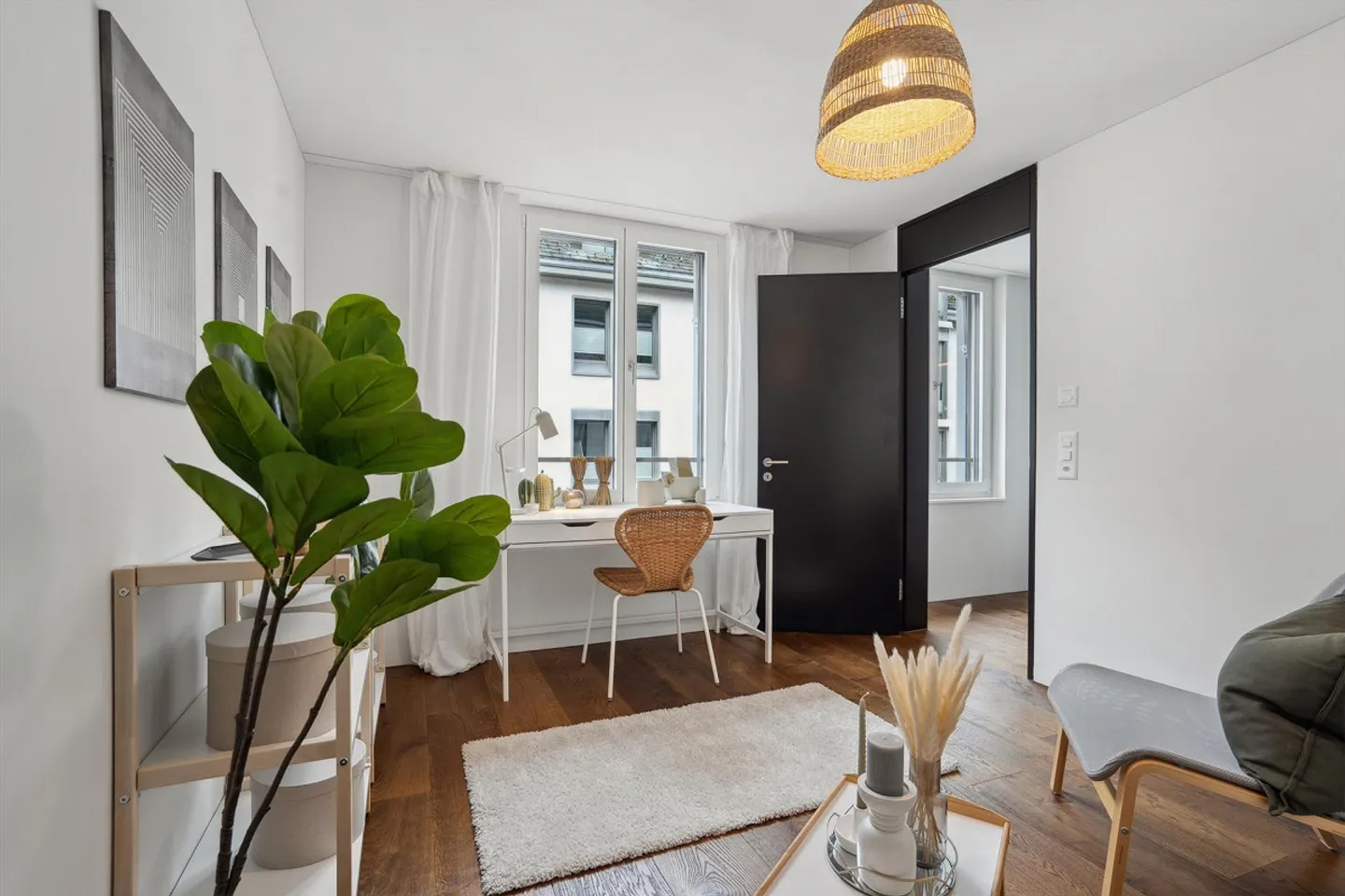 Exclusive Townhouse with 5.5 Rooms in Glarus - Photo 11 of 27