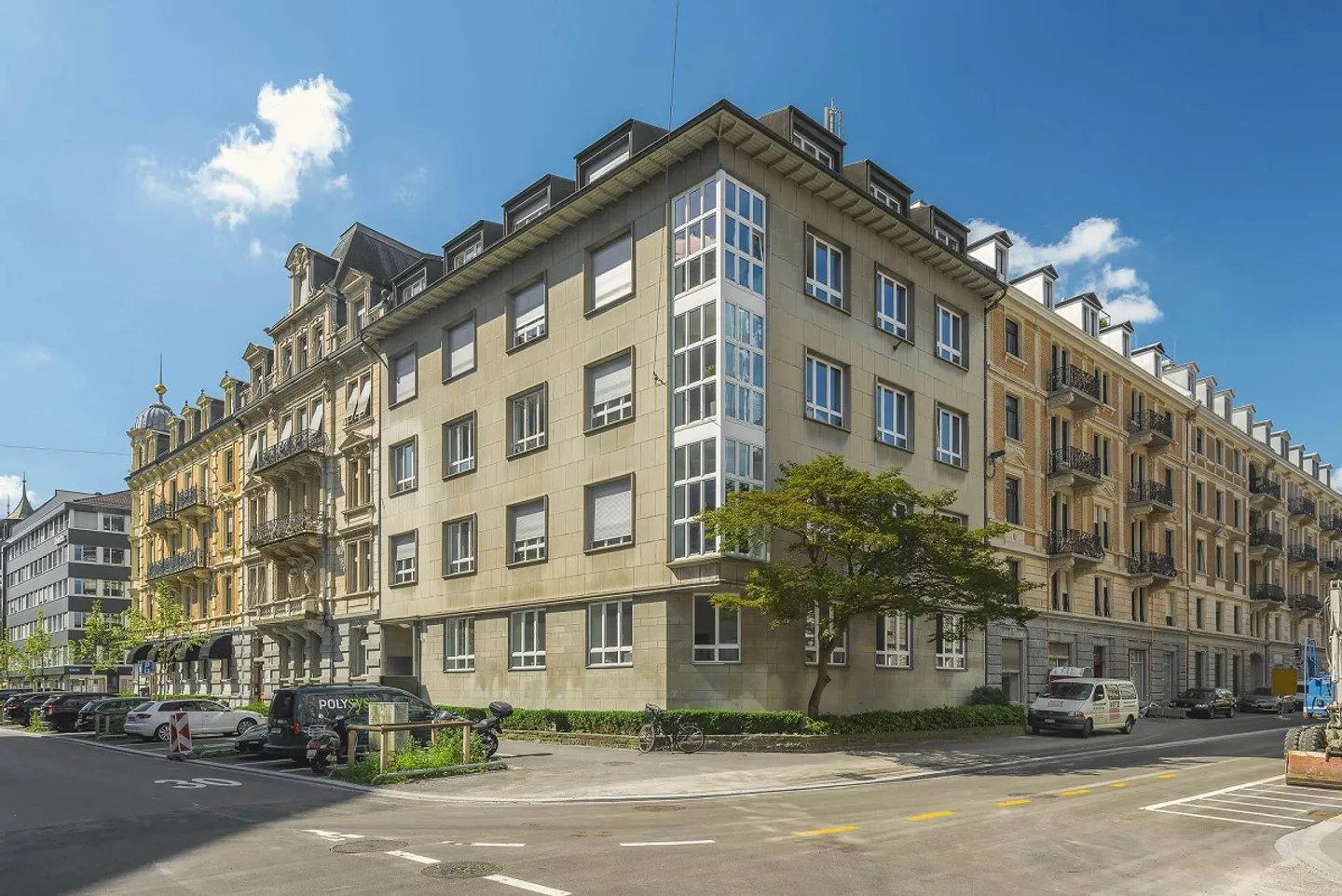Business in Prime Location - Office Spaces in Zurich-Enge - Photo 1 of 13