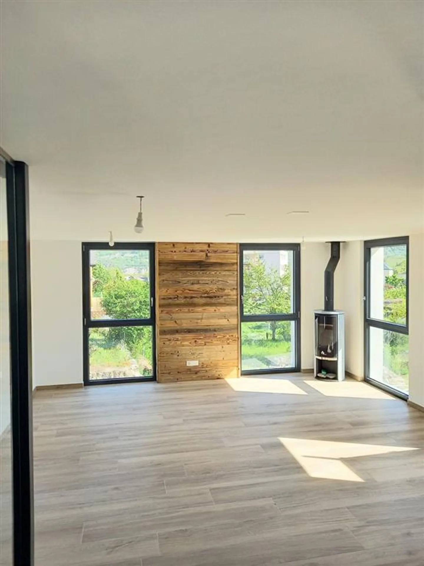 Charmante Maison Individuelle à Sierre - Photo 4 sur 11