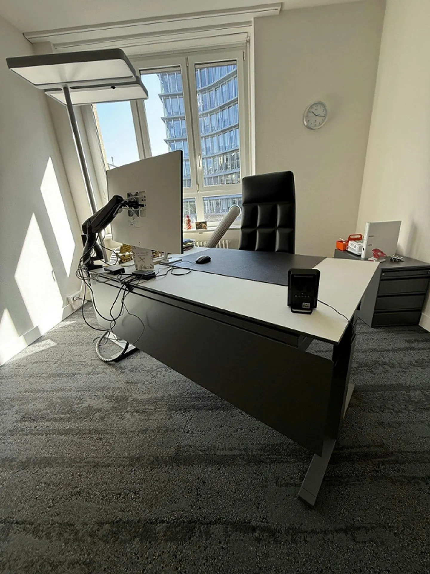 Business in Prime Location - Office Spaces in Zurich-Enge - Photo 7 of 13
