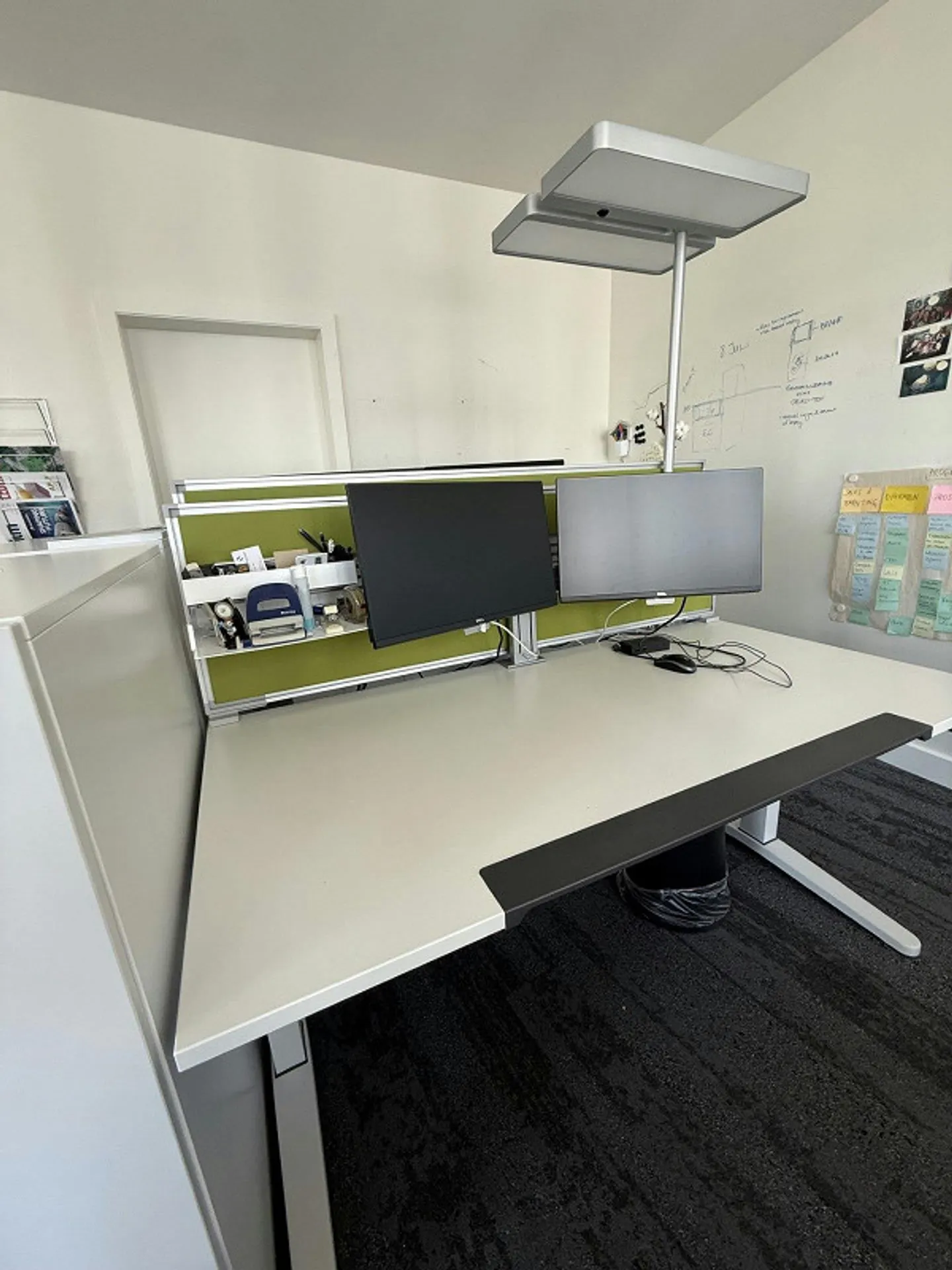 Business in Prime Location - Office Spaces in Zurich-Enge - Photo 10 of 13