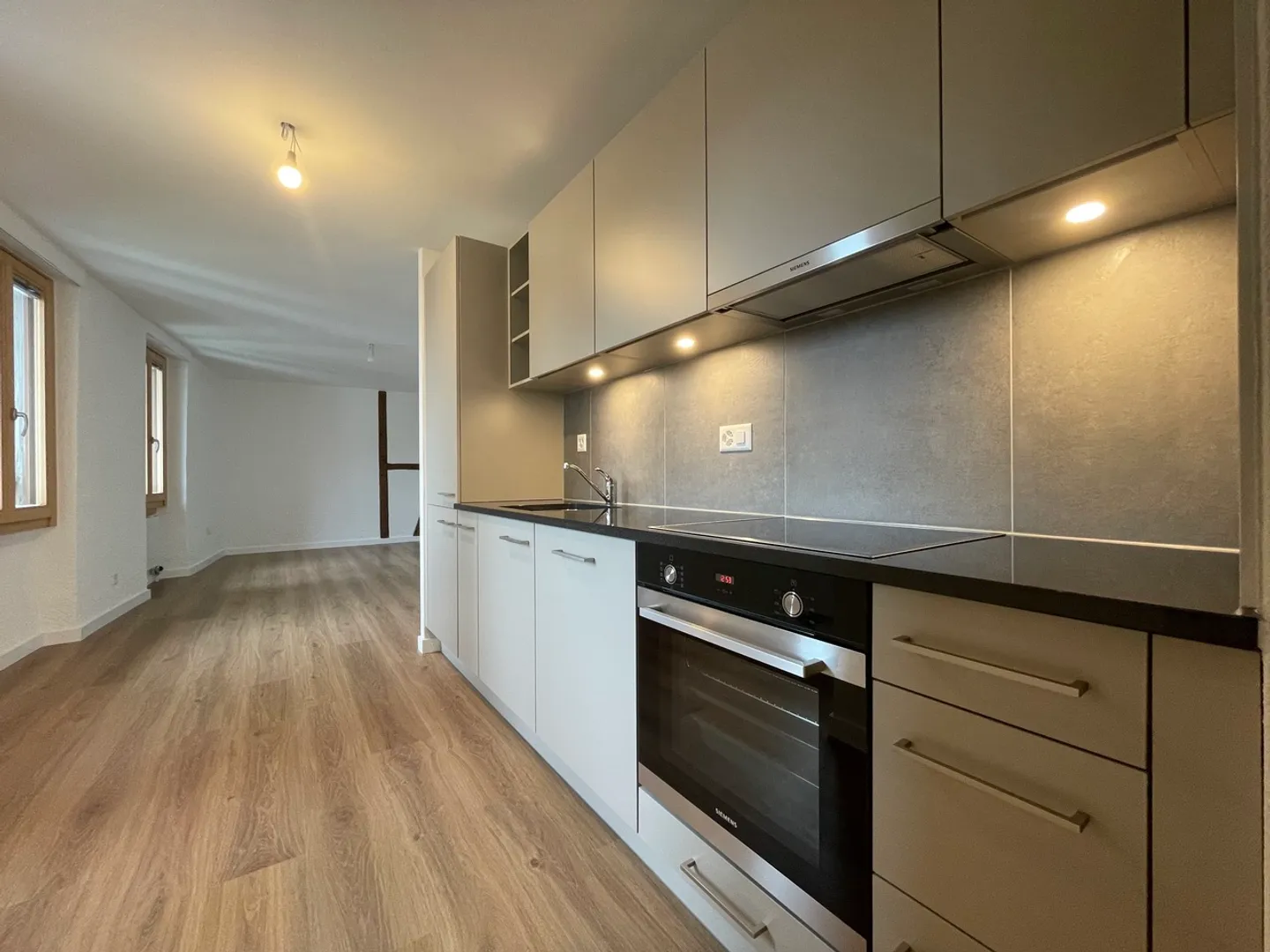 Studio just steps from the city center - Photo 2 of 4