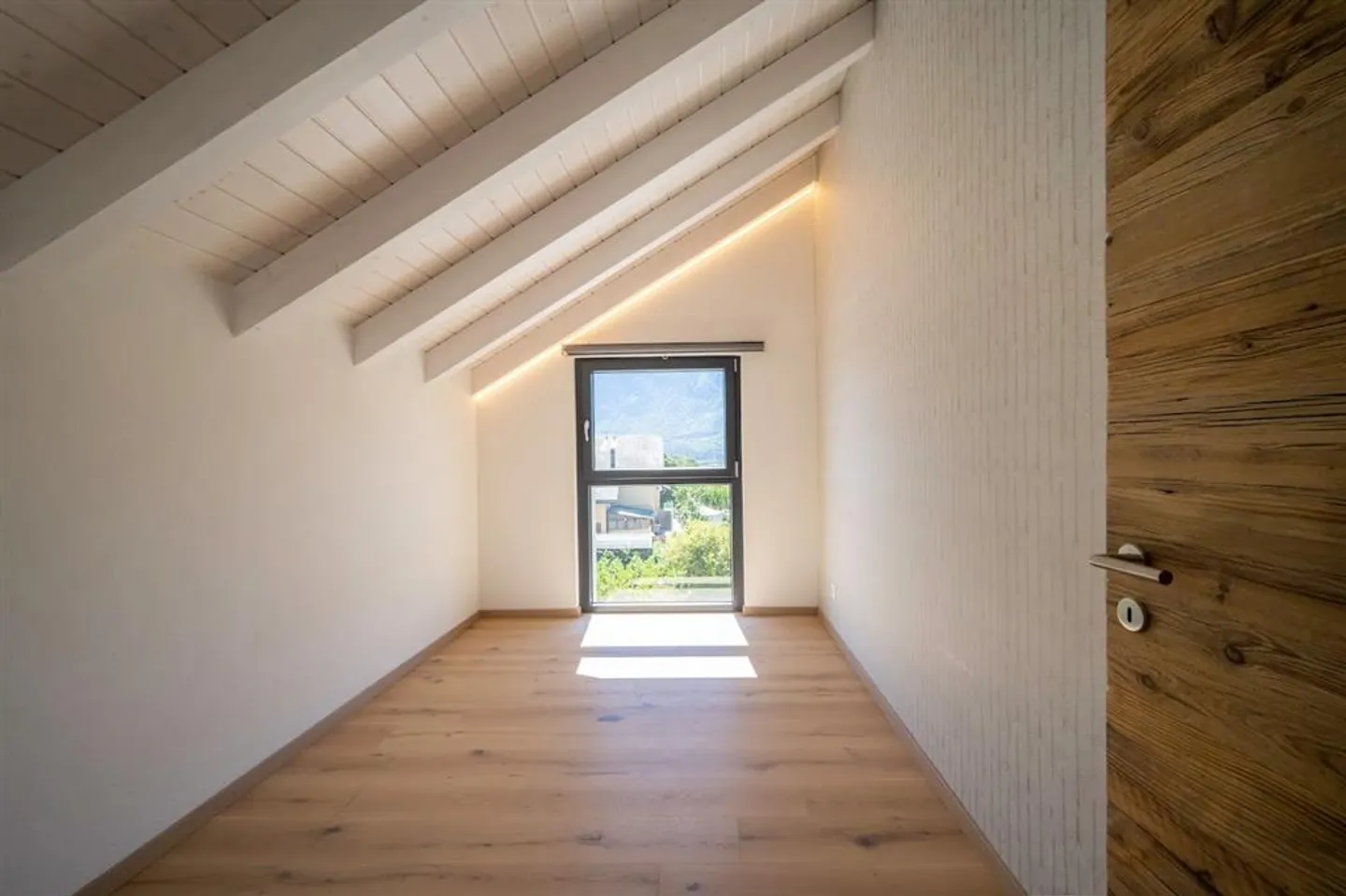 Charmante Maison Individuelle à Sierre - Photo 8 sur 11