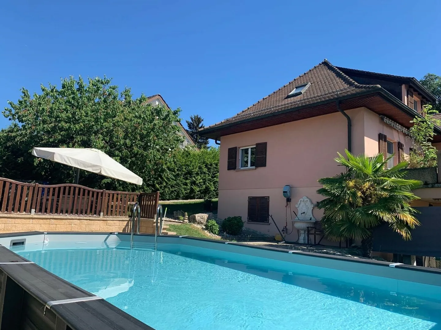 Belle propriété individuelle située dans un quartier résidentiel - Photo 1 sur 12