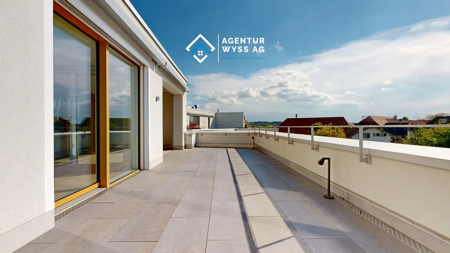 Attic Dream Apartment in Schönbühl - Photo 1 of 13