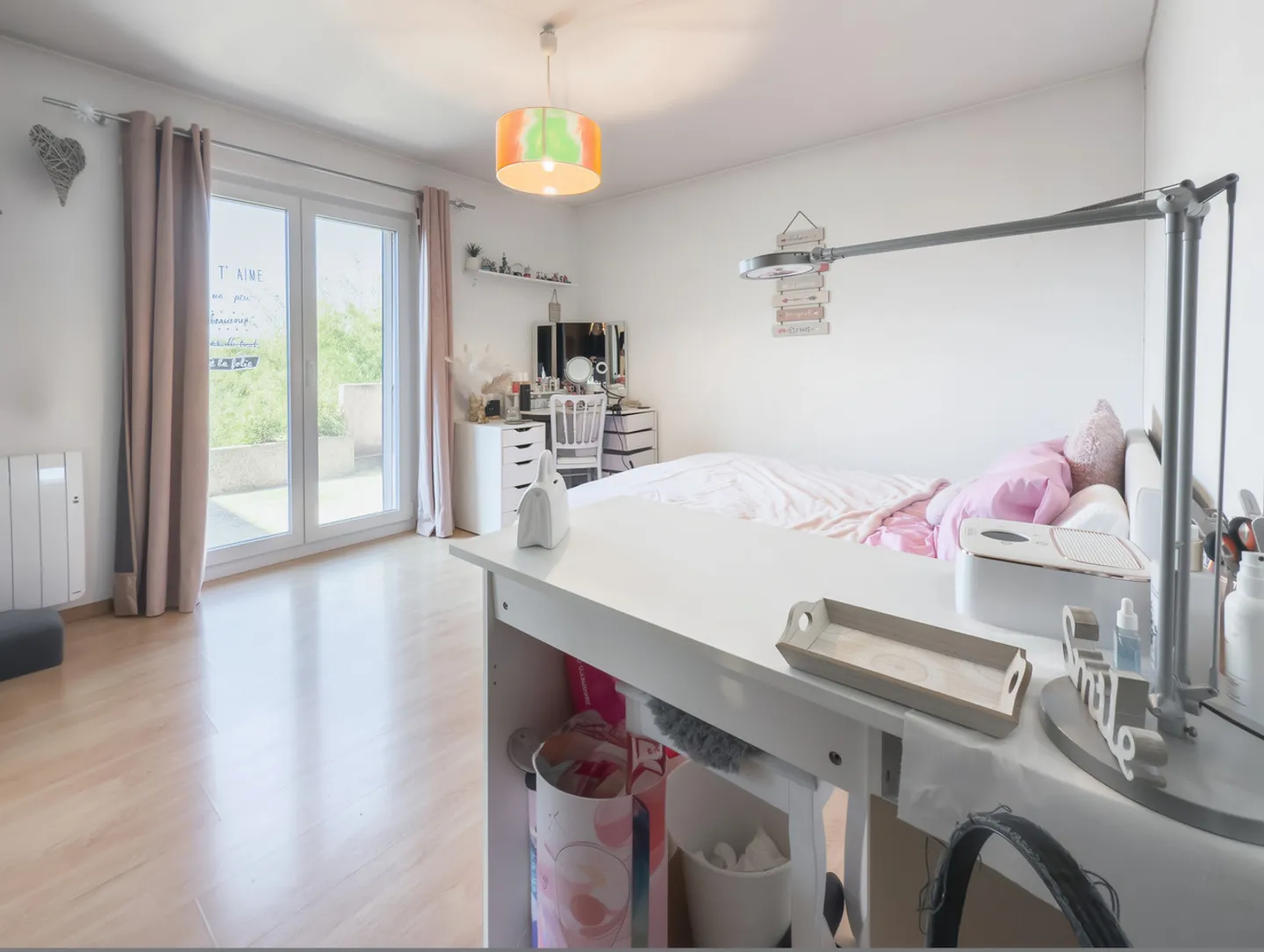 Belle propriété individuelle située dans un quartier résidentiel - Photo 9 sur 12