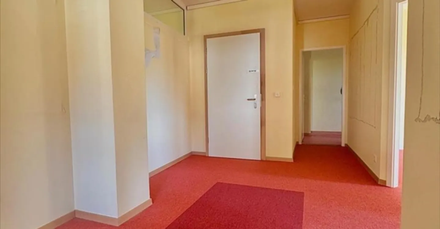 Büro - Foto 1 von 8