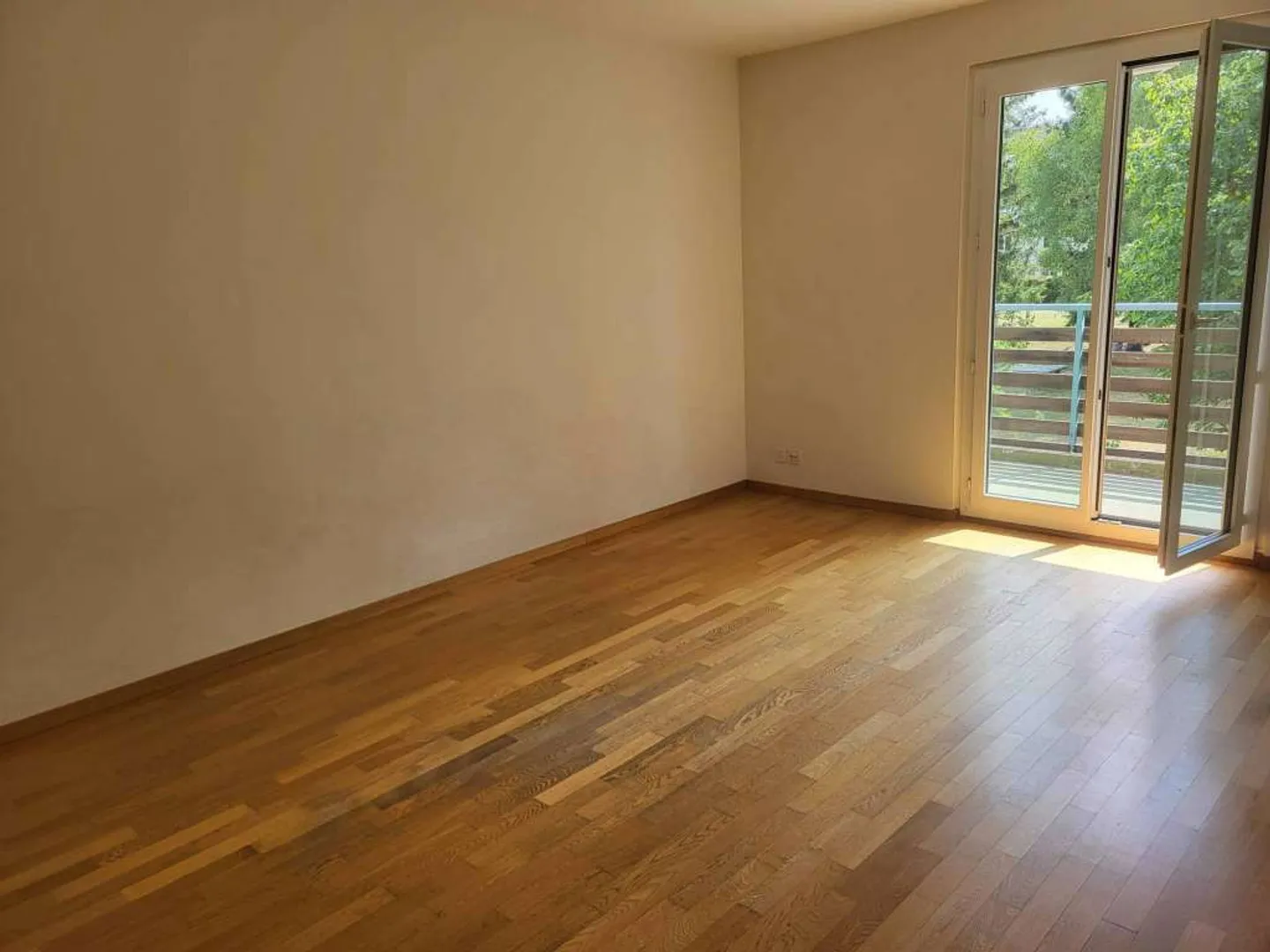 Apartment with 3 rooms on the 1st floor in Perly 1258 - Photo 6 of 8