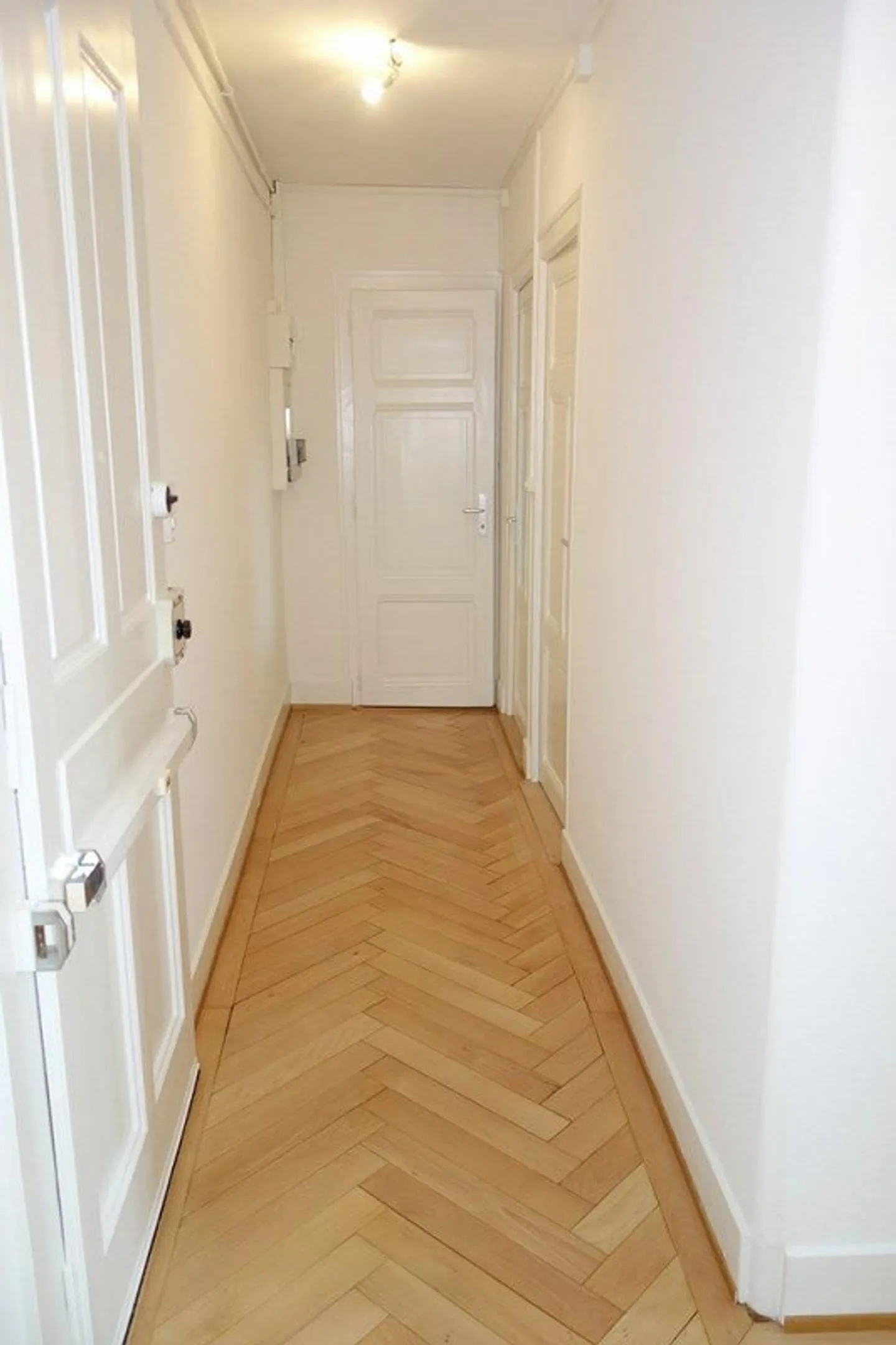 Schönes Apartment mit Balkon - Foto 10 von 11