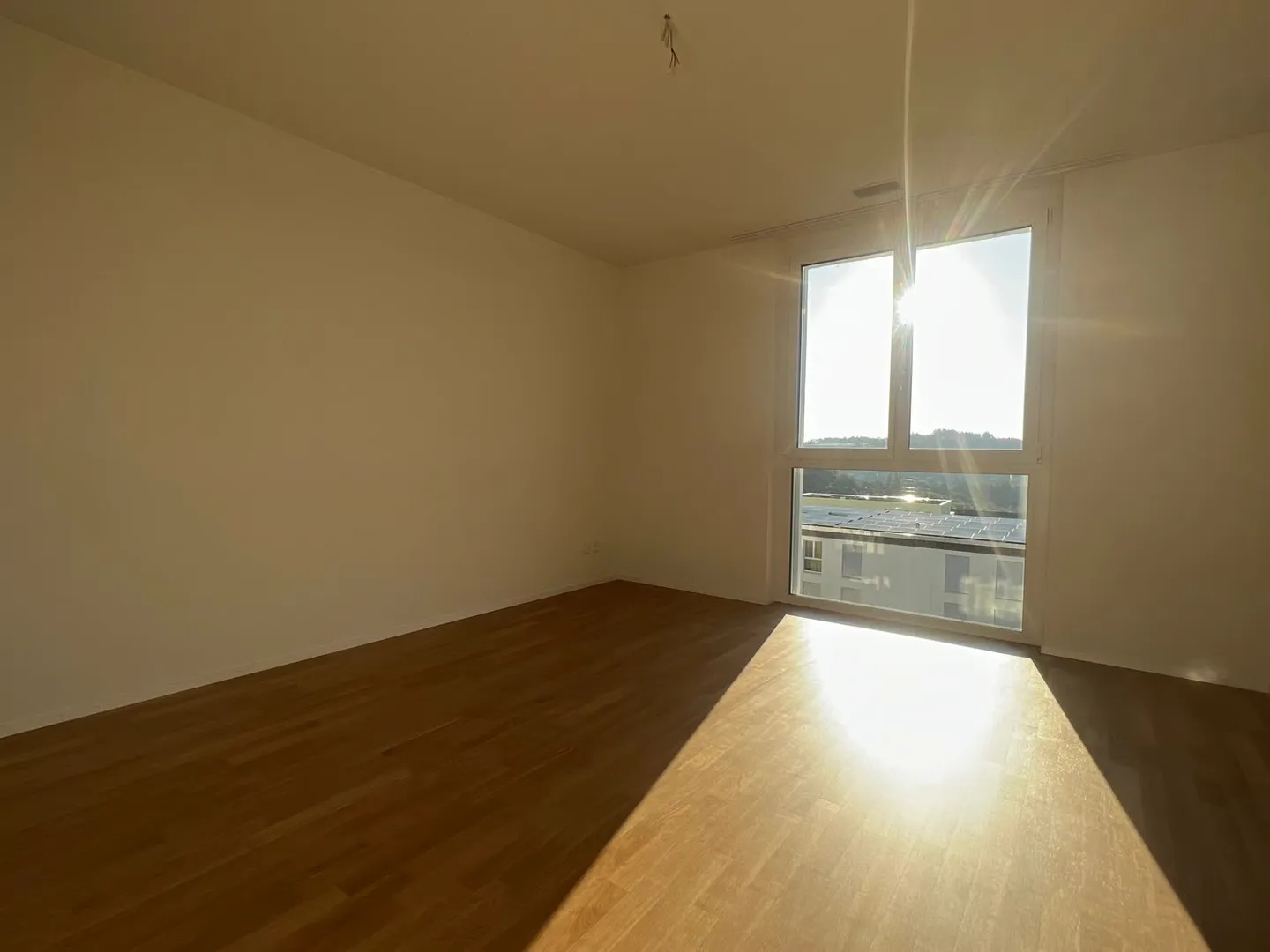 Ampio appartamento di 5.5 stanze in standard di proprietà - Foto 6 di 7