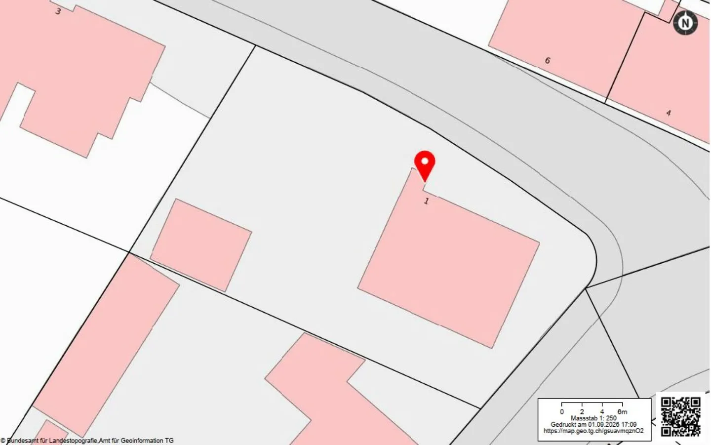 Attractive multi-family house with land reserve - Yield & development potential - Photo 8 of 8