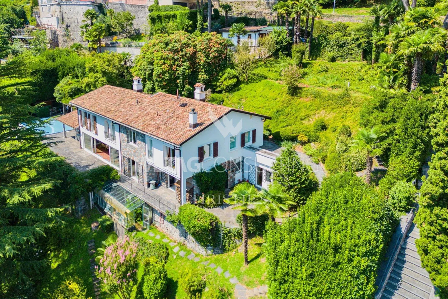 Fascino Mediterraneo sul Lago di Lugano: Elegante Villa con Piscina & Vista Lago - Foto 13 di 13
