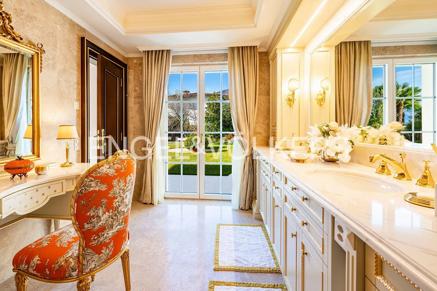 Luxury villa with lake view & privacy (31) - Photo 9 of 14