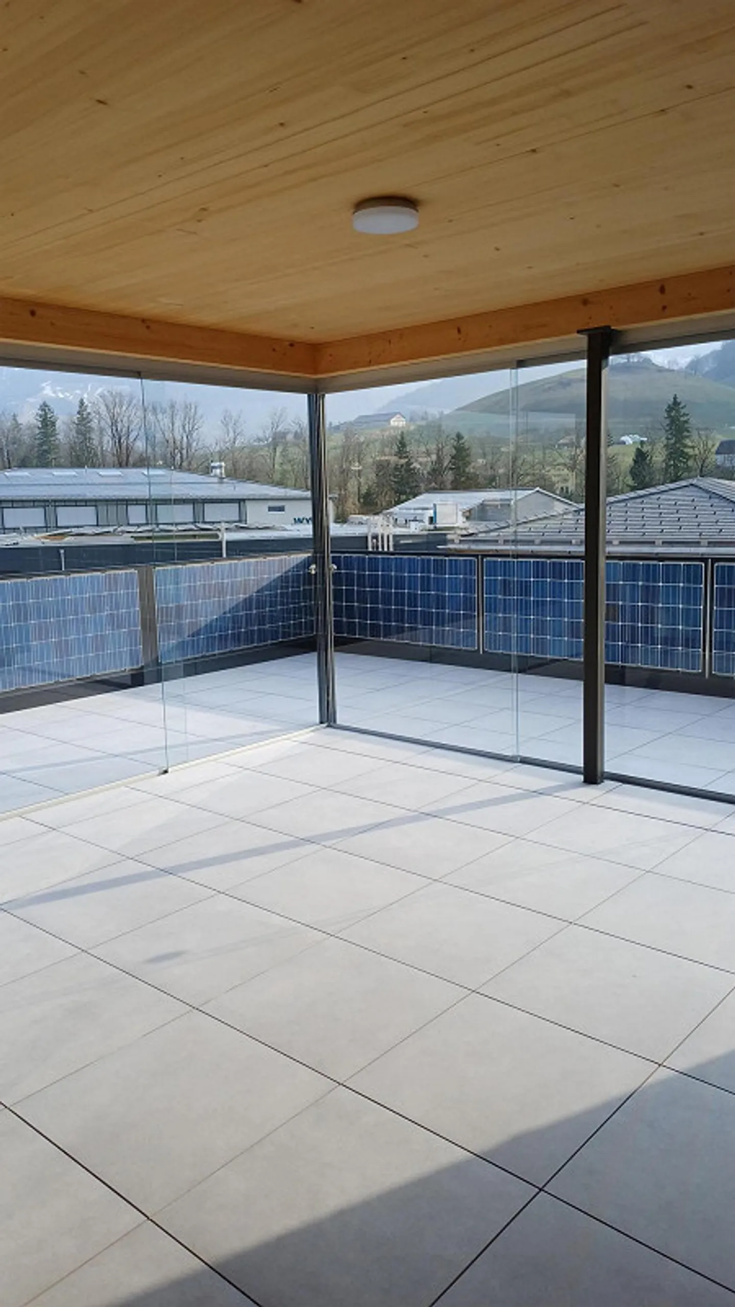 FIRST RENTAL: 5-room attic apartment (3rd floor) 140m2 with loggia - Photo 16 of 18