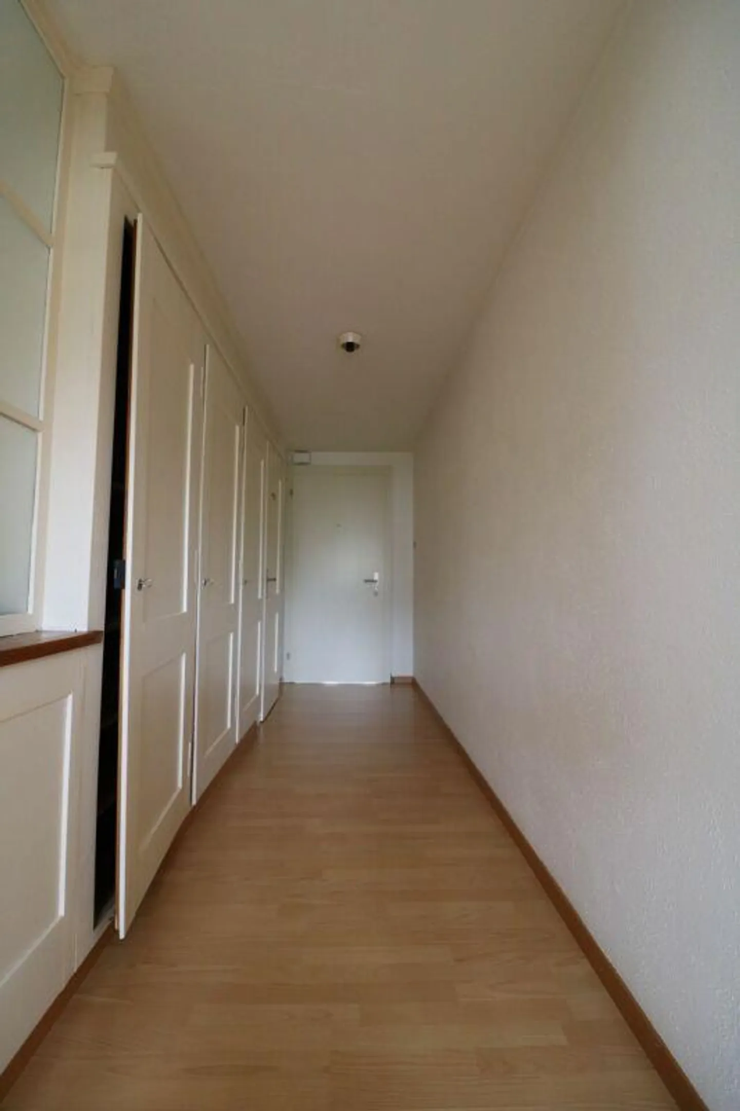 Appartamento 1.5 camere vicino al centro città - Foto 3 di 8