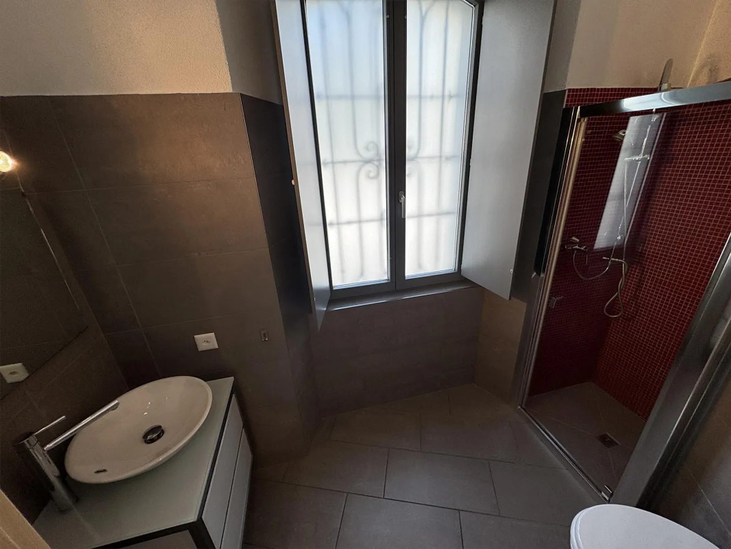 Mendrisio Centro – Appartamento elegante con giardino privato in villa storica - Foto 13 di 21