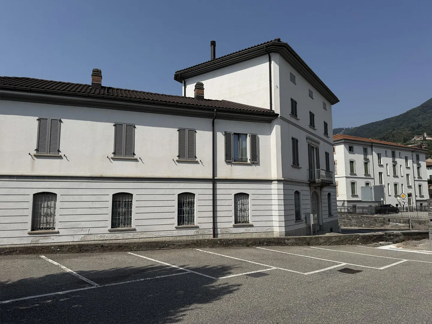 Mendrisio Centro – Appartamento elegante con giardino privato in villa storica - Foto 20 di 21
