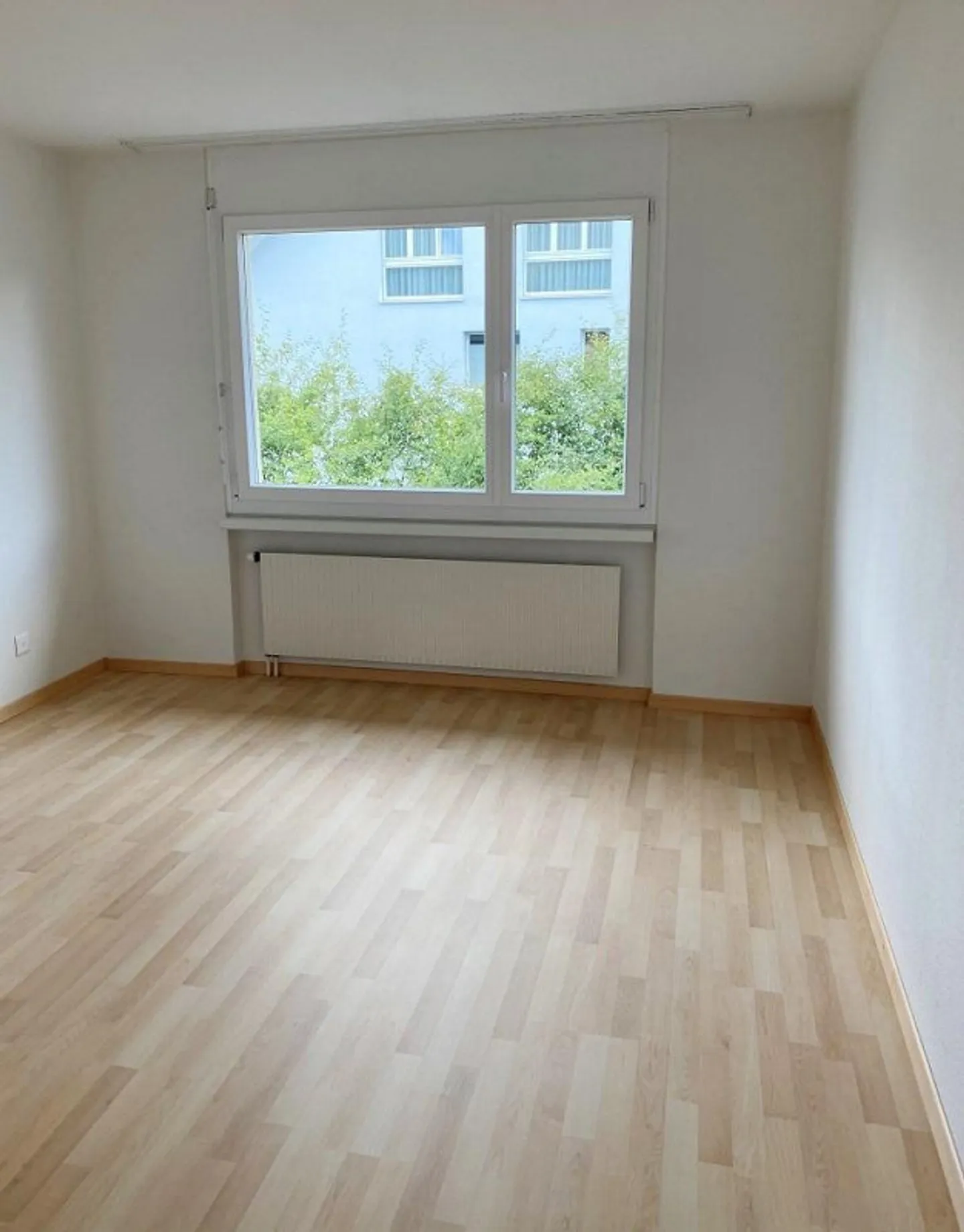 Bella appartamento con balcone accogliente - Foto 4 di 6