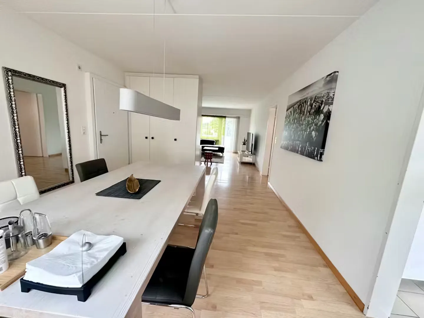 Charmantes Chalet in Oberglatt - Foto 4 von 10