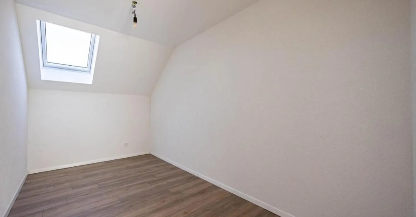 3.5-room apartment on the 2nd floor - Photo 14 of 15