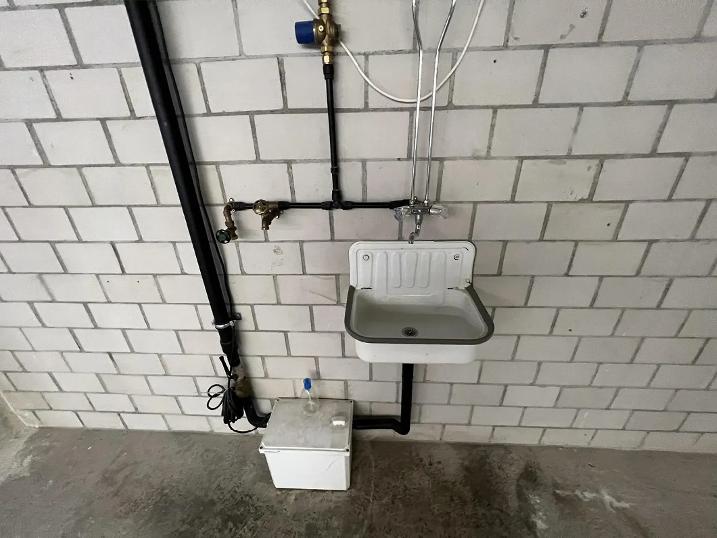 Storage space for rent in Niederhasli - Photo 11 of 11