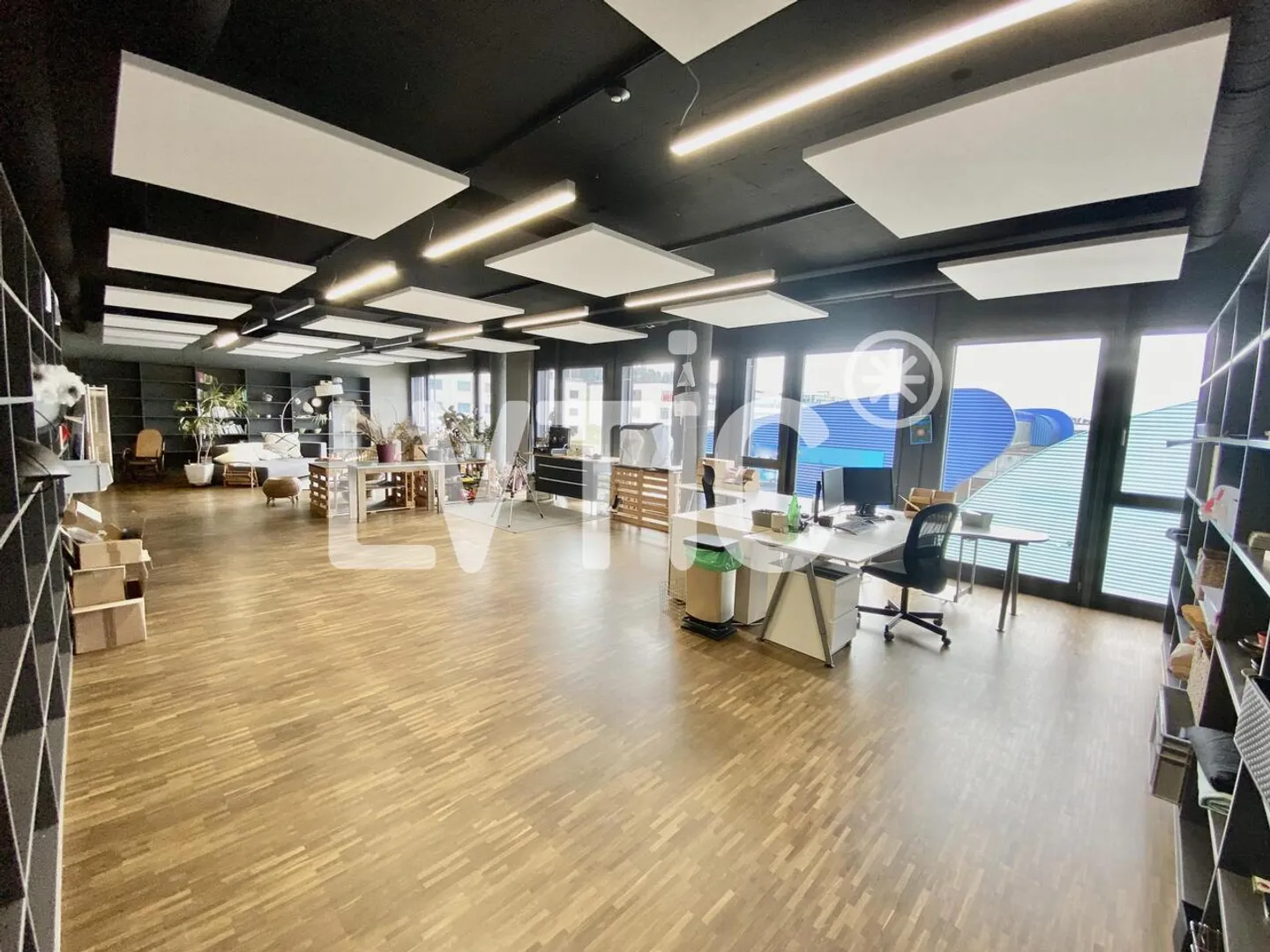 Uffici, showroom, locali di 365 m² divisibili in affitto vicino a Friburgo - Foto 1 di 7