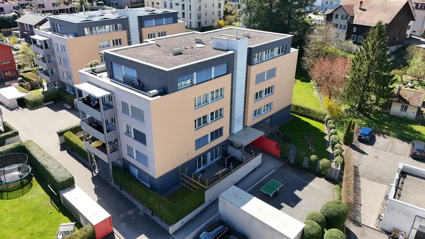 Appartamento moderno con balcone soleggiato - Foto 11 di 13