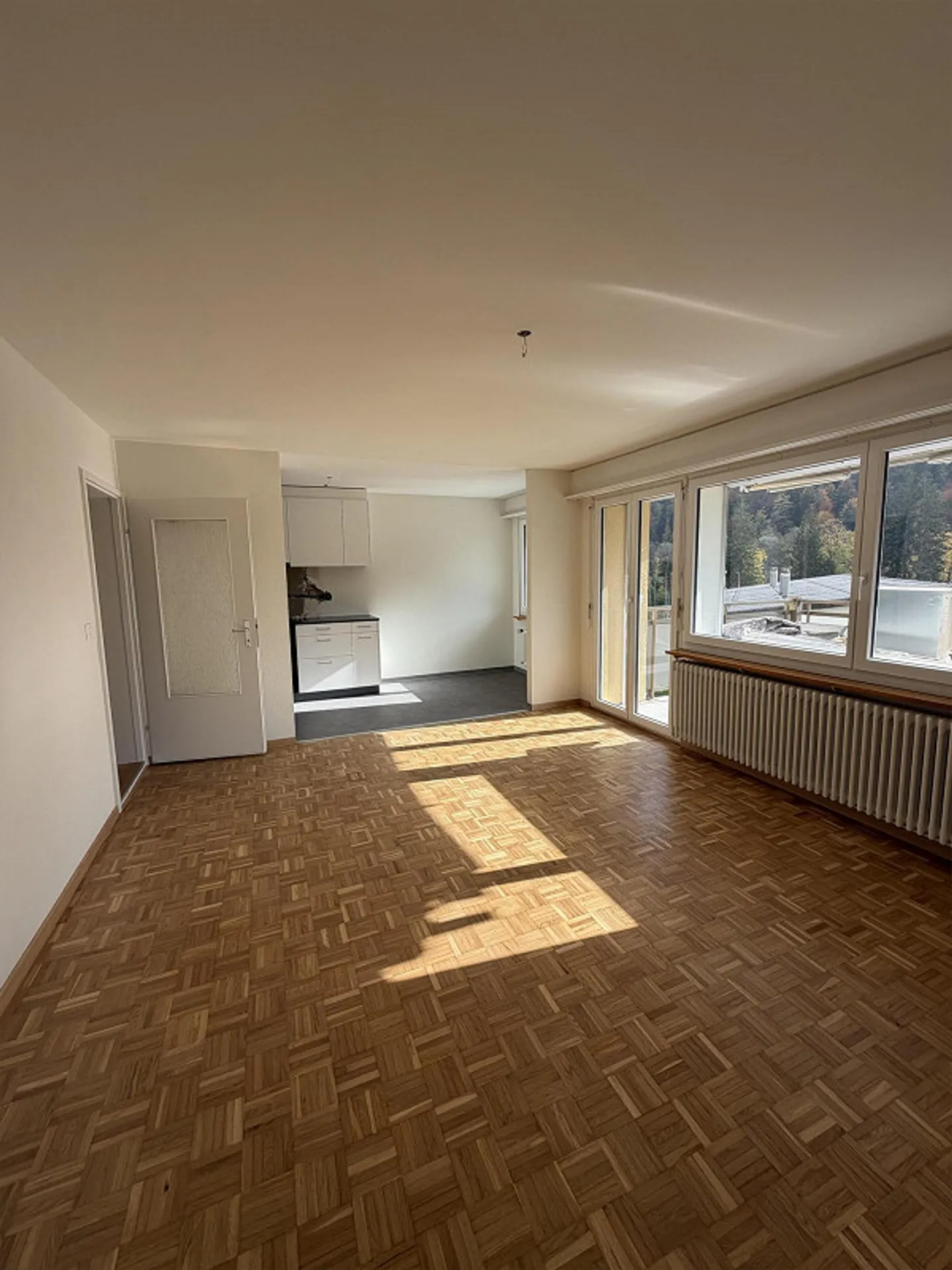 Appartamento di 4,5 stanze a Kollbrunn - Foto 4 di 11