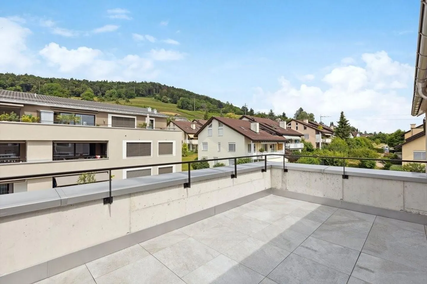 Appartement moderne dans un emplacement ensoleillé - Photo 8 sur 8