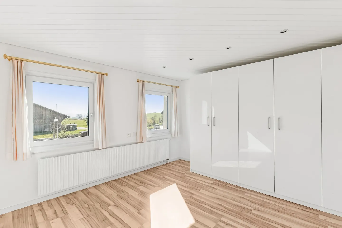 Charming Family Home in Neuhaus - Photo 8 of 11